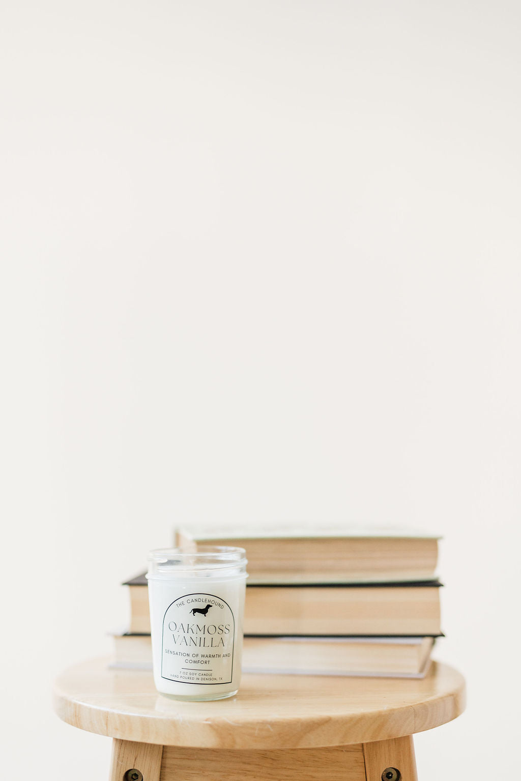 Oakmoss Vanilla Soy Candle